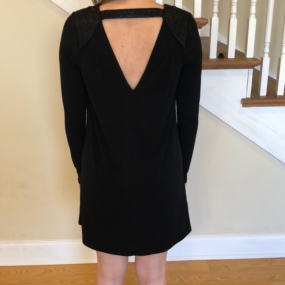BCBGeneration Black long sleeve dress - Picture 2 of 4